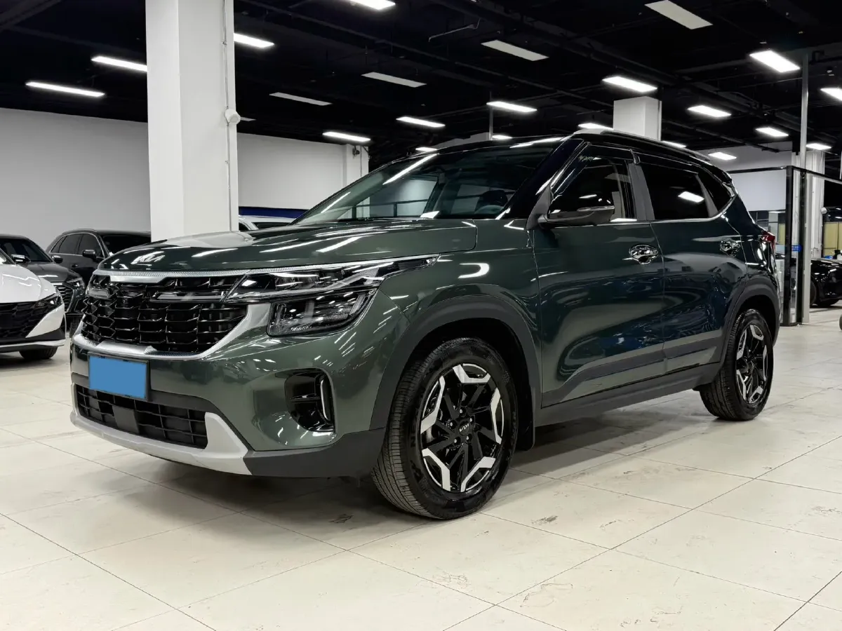 2023 Kia Seltos 1.5L 115HP L4 CVT,autocango,china used car exporter,china ev exporter,chinese used car exporter,chinese used ev exporter