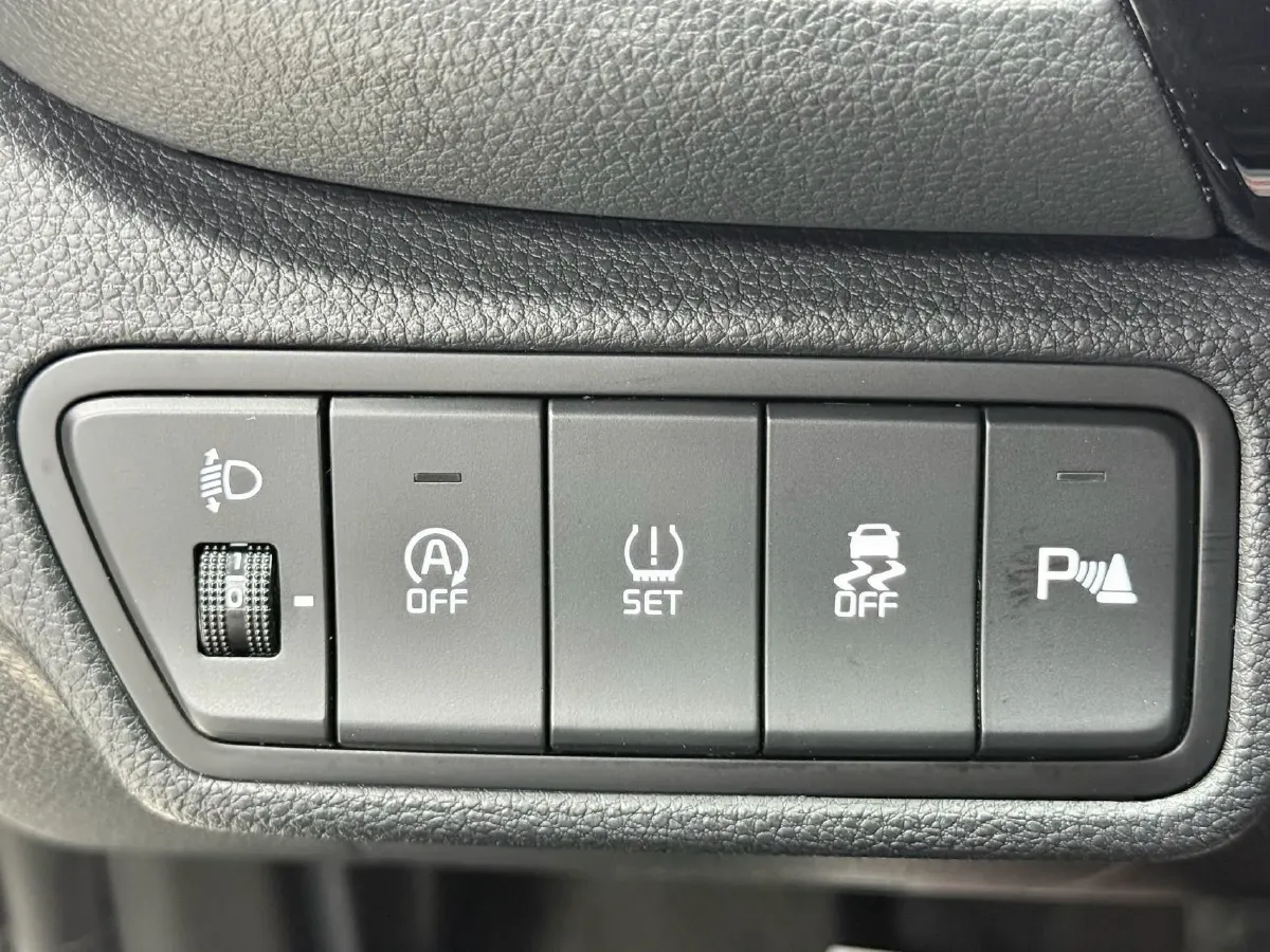 2023 Kia Seltos 1.5L 115HP L4 CVT,autocango,china used car exporter,china ev exporter,chinese used car exporter,chinese used ev exporter