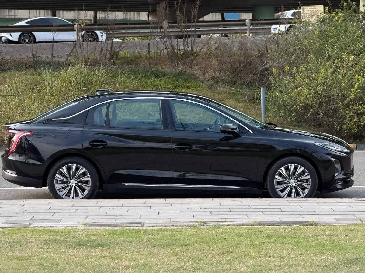 2022 HongQi E-QM5 BEV 54KWH,autocango,china used car exporter,china ev exporter,chinese used car exporter,chinese used ev exporter