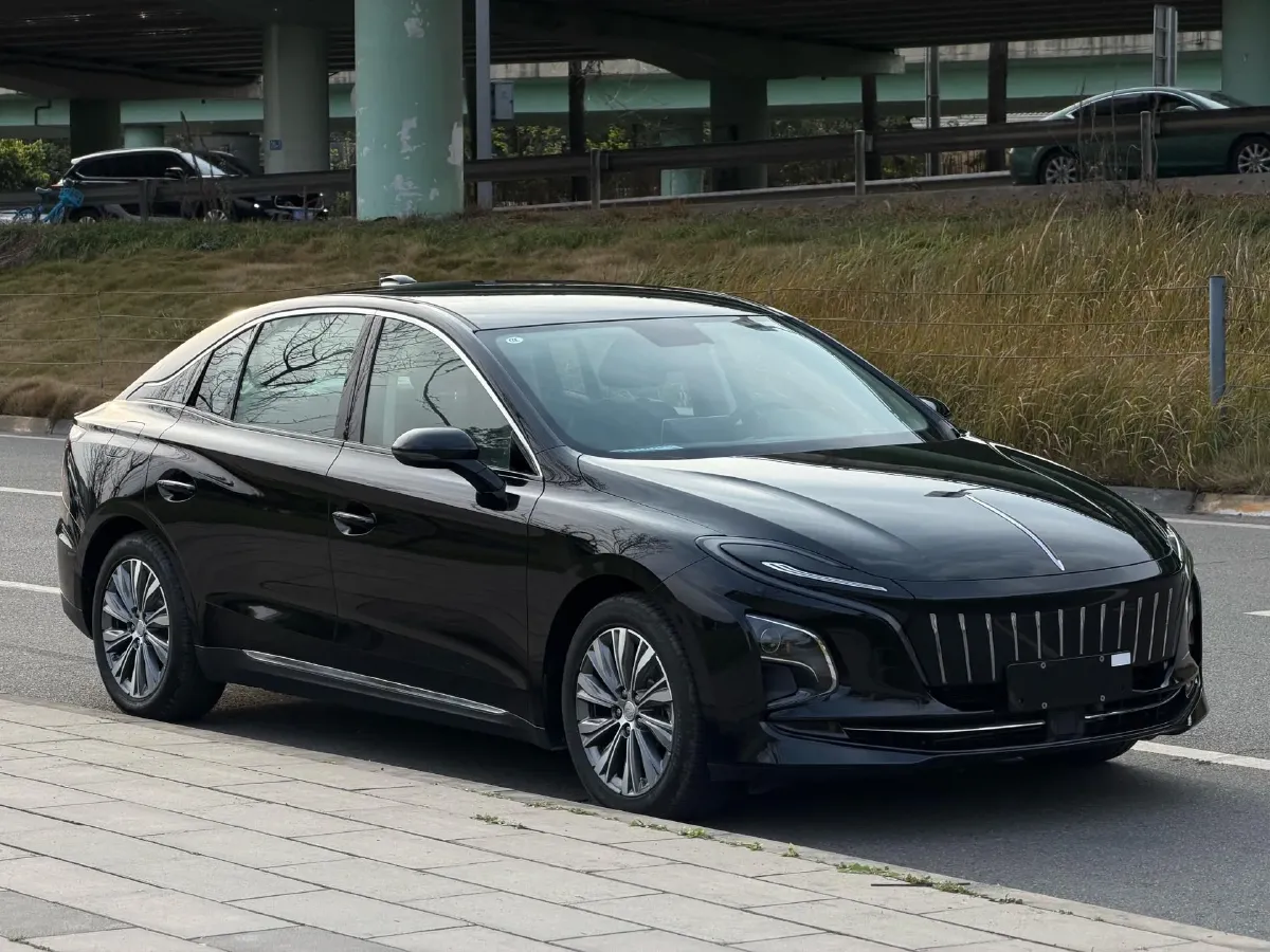 2022 HongQi E-QM5 BEV 54KWH,autocango,china used car exporter,china ev exporter,chinese used car exporter,chinese used ev exporter