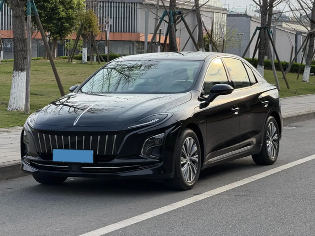 2022 HongQi E-QM5 BEV 54KWH,autocango,china used car exporter,china ev exporter,chinese used car exporter,chinese used ev exporter