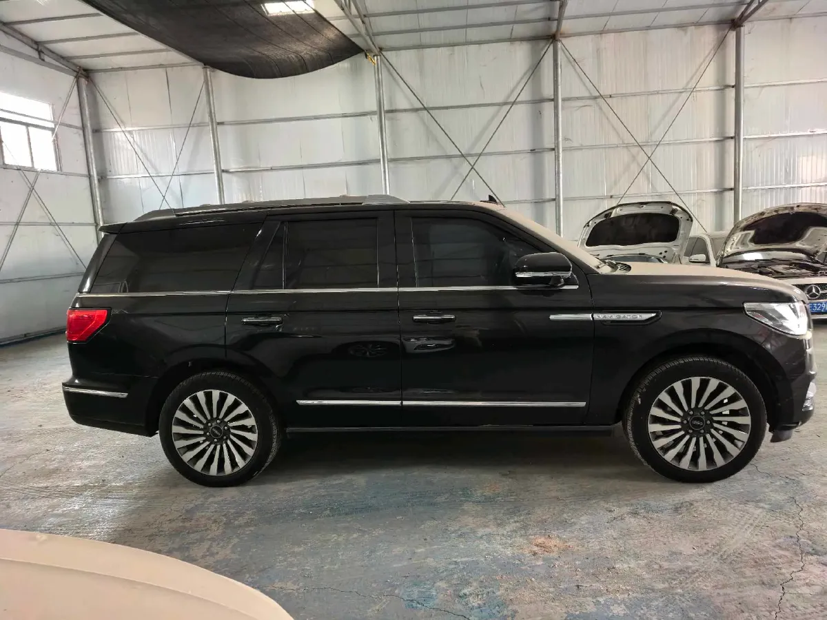 2020 Lincoln Navigator 3.5T 388HP V6 10AT,autocango,china used car exporter,china ev exporter,chinese used car exporter,chinese used ev exporter