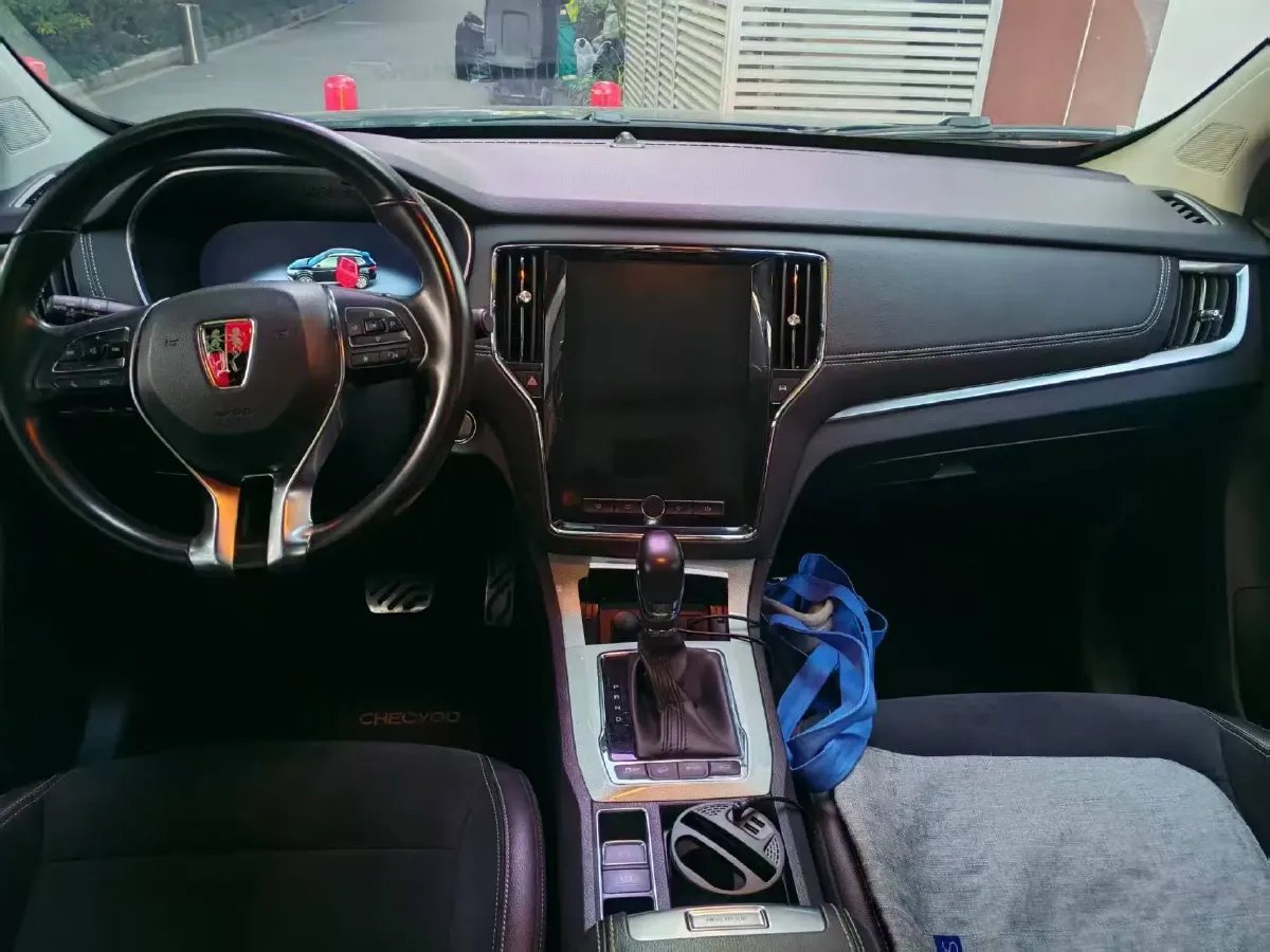 2017 Roewe RX5 1.5T 169HP L4 2AT PHEV 12KWH,autocango,china used car exporter,china ev exporter,chinese used car exporter,chinese used ev exporter