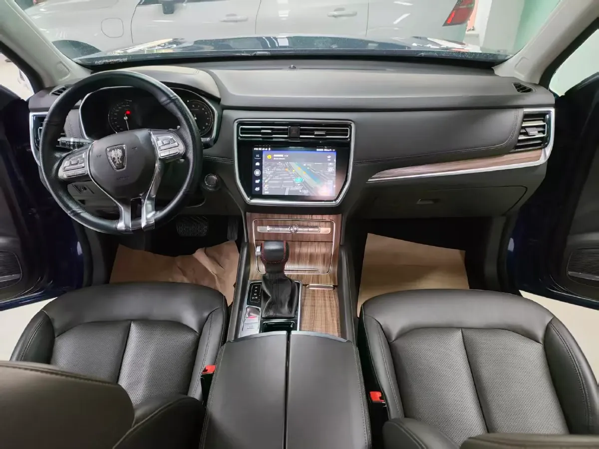 2018 Roewe RX5 2.0T 220HP L4 6DCT,autocango,china used car exporter,china ev exporter,chinese used car exporter,chinese used ev exporter