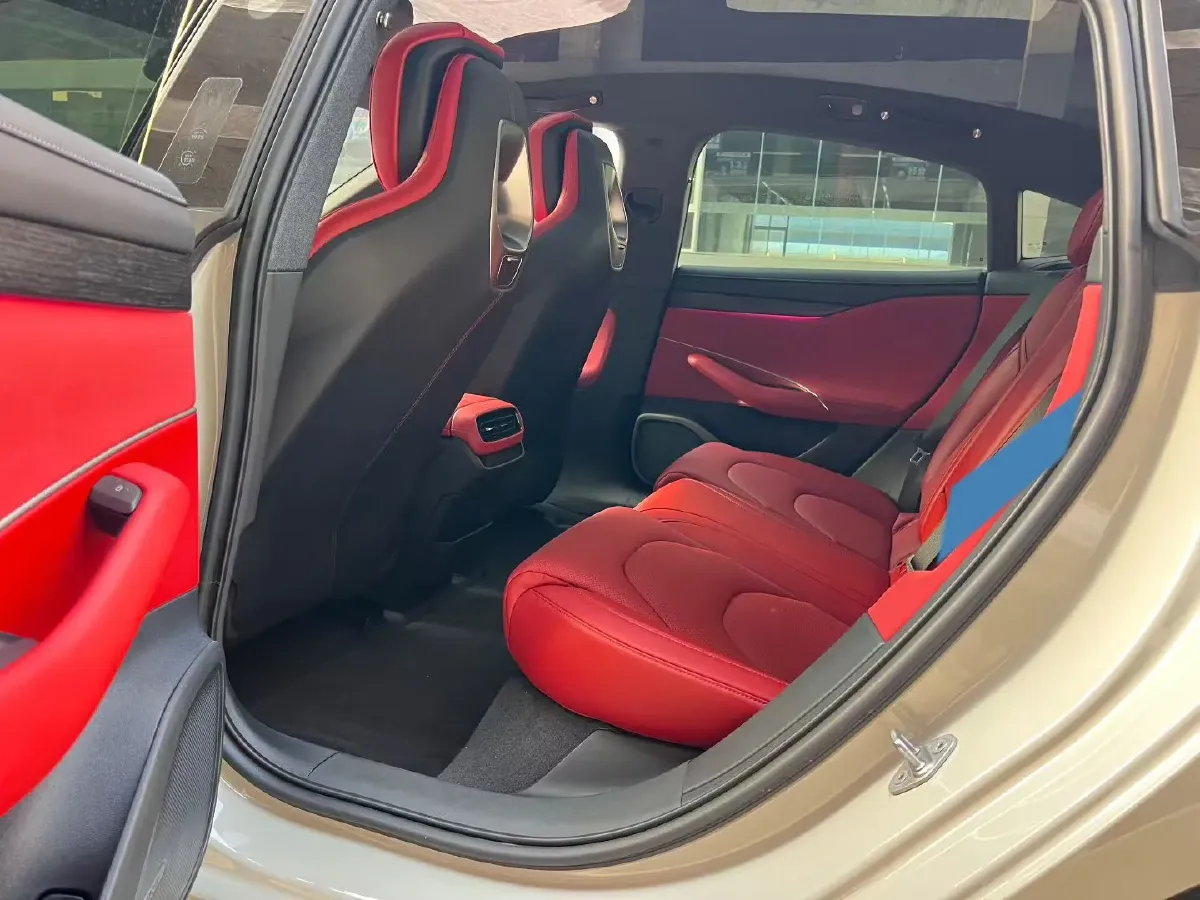 2024 MI SU7 BEV 94.3KWH,autocango,china used car exporter,china ev exporter,chinese used car exporter,chinese used ev exporter