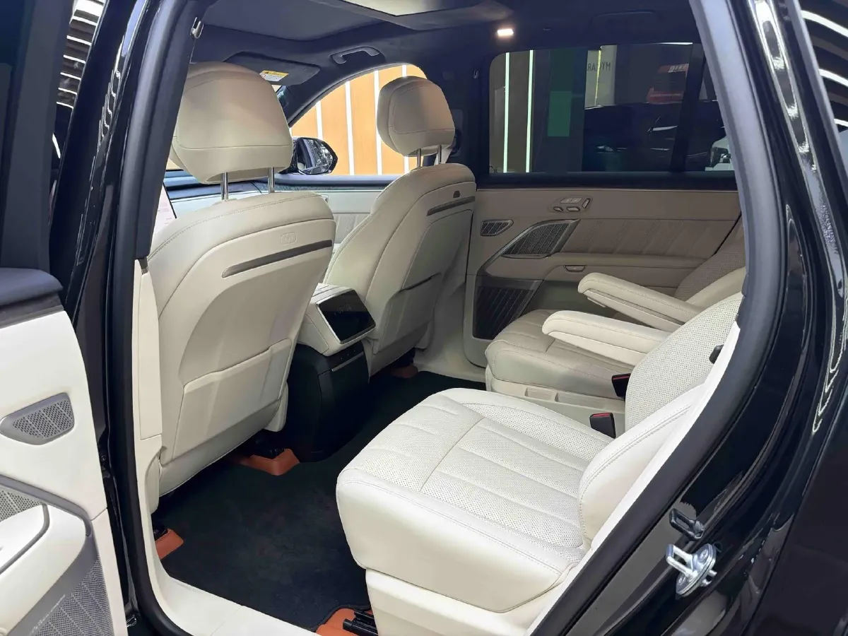 2025 ONVO L90 BEV,autocango,china used car exporter,china ev exporter,chinese used car exporter,chinese used ev exporter