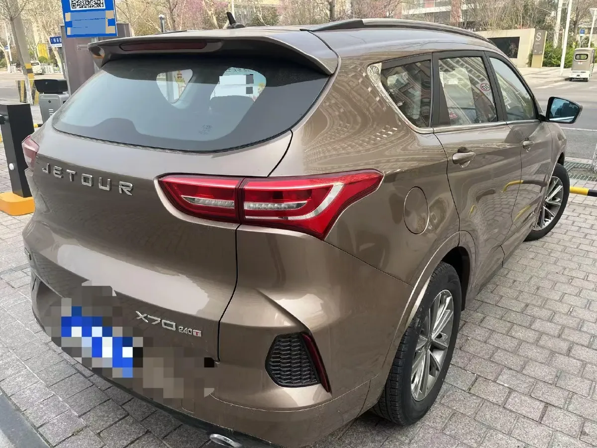 2020 Jetour X70 1.5T 156HP L4 6DCT,autocango,china used car exporter,china ev exporter,chinese used car exporter,chinese used ev exporter