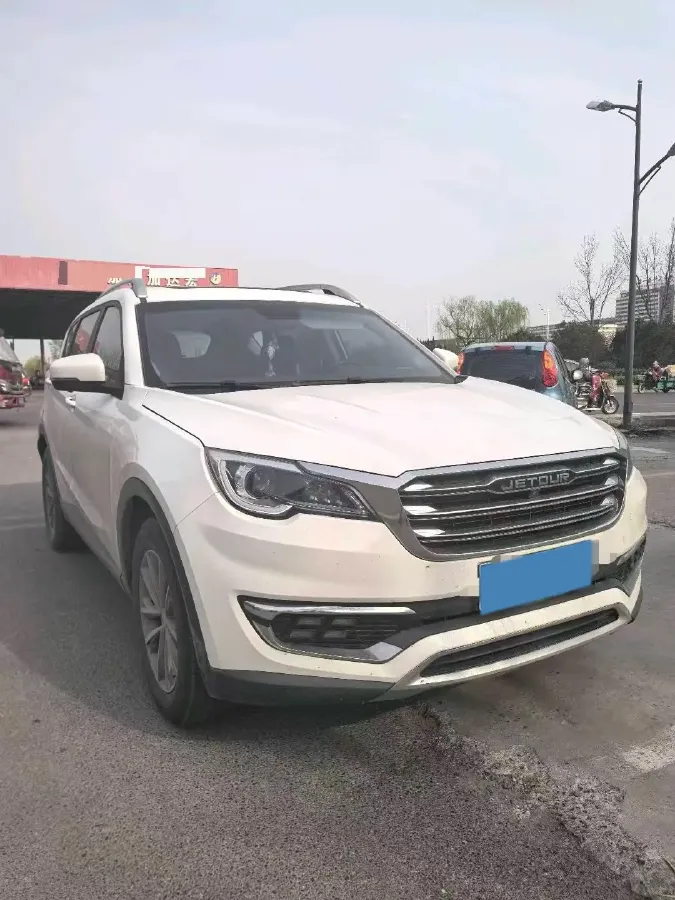 2018 Jetour X70 1.5T 147HP L4 5MT,autocango,china used car exporter,china ev exporter,chinese used car exporter,chinese used ev exporter