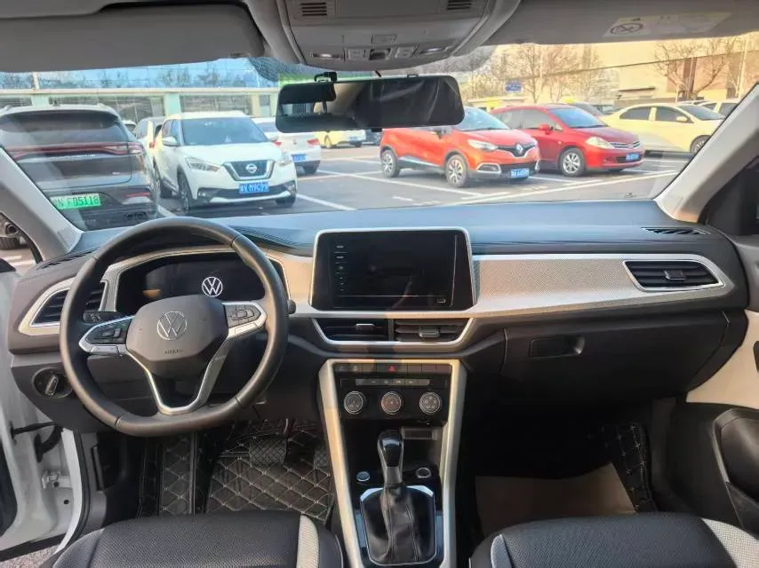 2023 Volkswagen T-Roc 1.4T 150HP L4 7DCT,autocango,china used car exporter,china ev exporter,chinese used car exporter,chinese used ev exporter