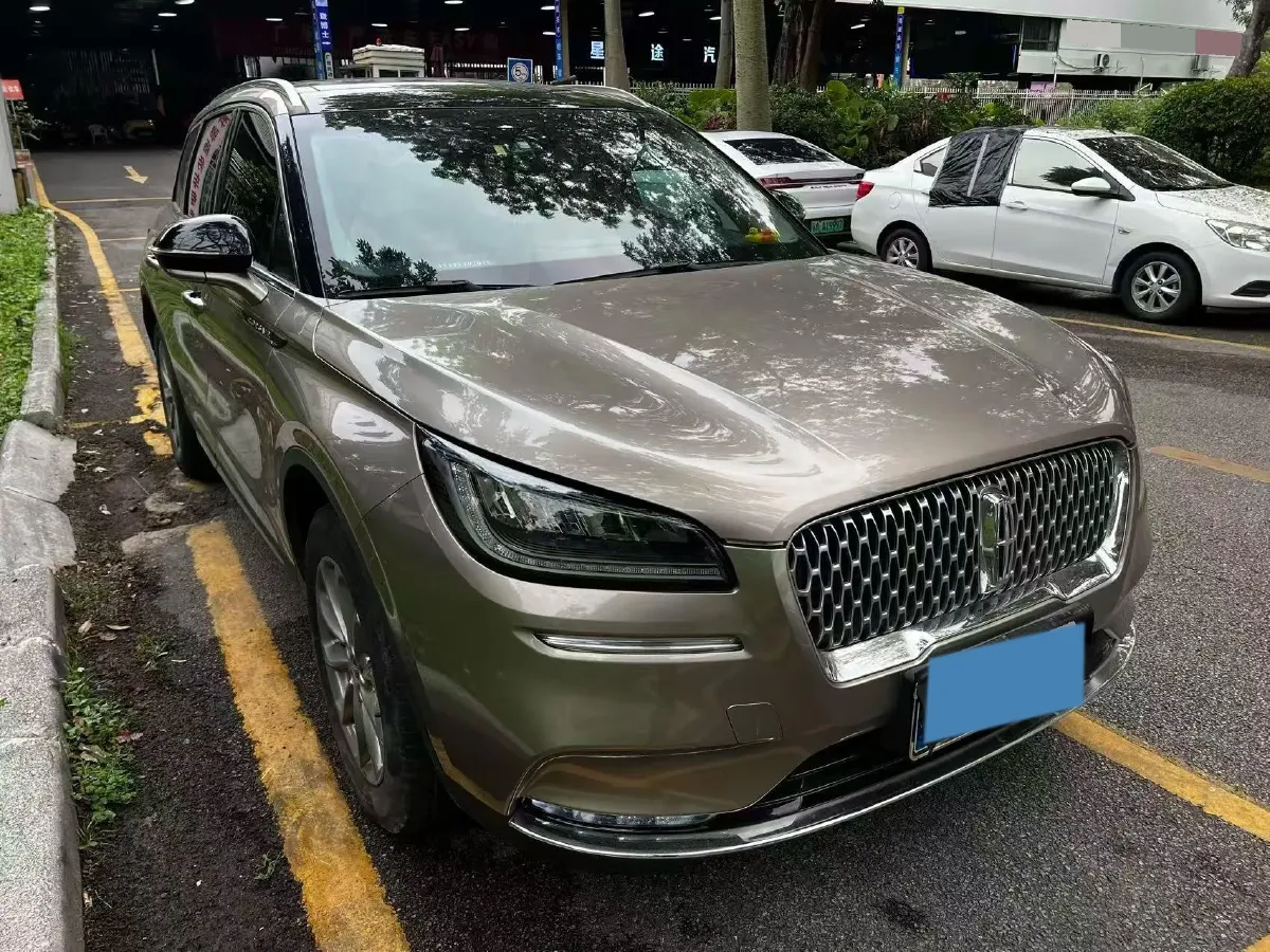 2020 Lincoln Corsair 2.0T 245HP L4 8AT,autocango,china used car exporter,china ev exporter,chinese used car exporter,chinese used ev exporter