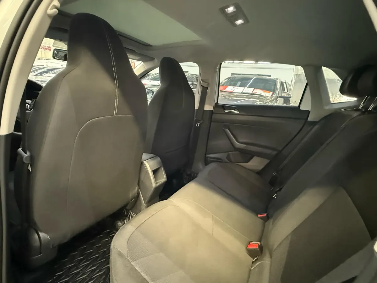 2023 Volkswagen Polo 1.5L 113HP L4 6AT,autocango,china used car exporter,china ev exporter,chinese used car exporter,chinese used ev exporter