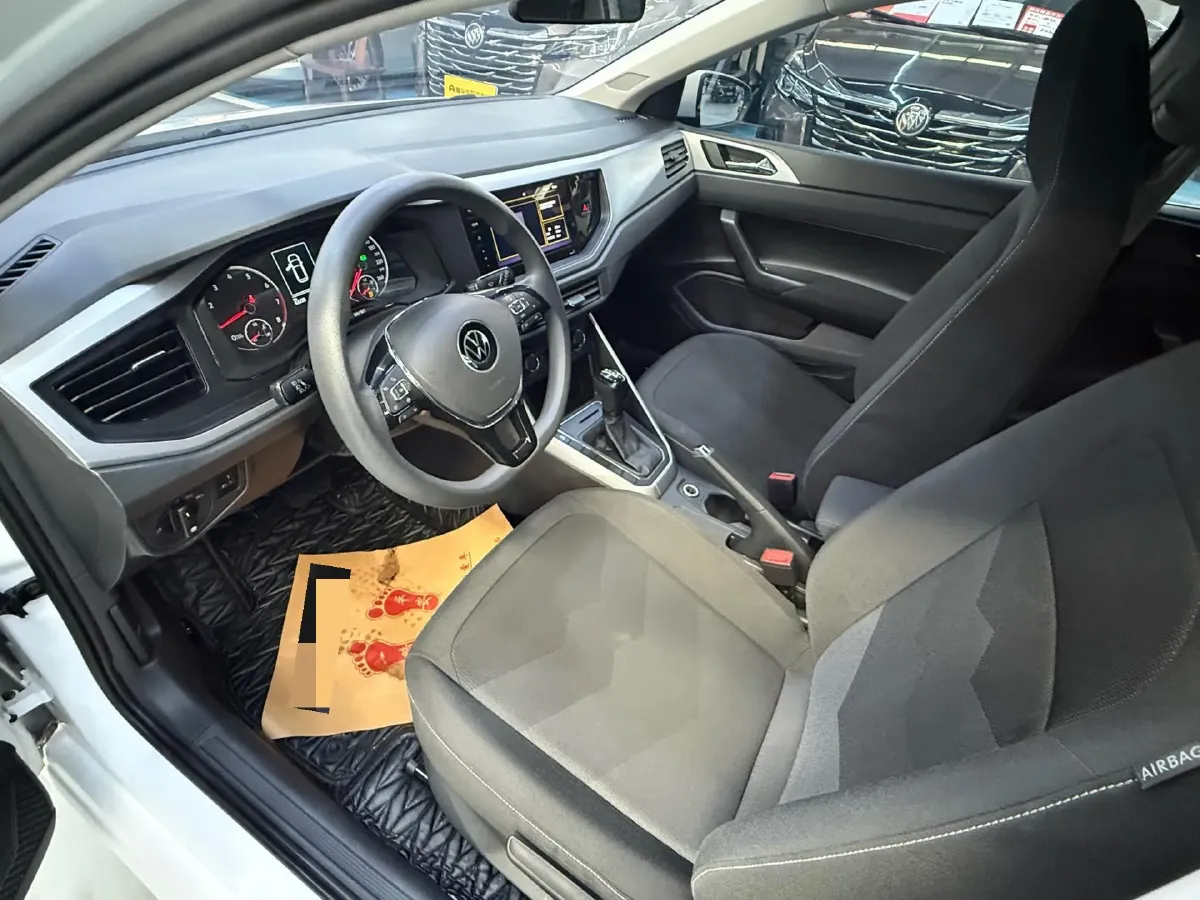 2023 Volkswagen Polo 1.5L 113HP L4 6AT,autocango,china used car exporter,china ev exporter,chinese used car exporter,chinese used ev exporter