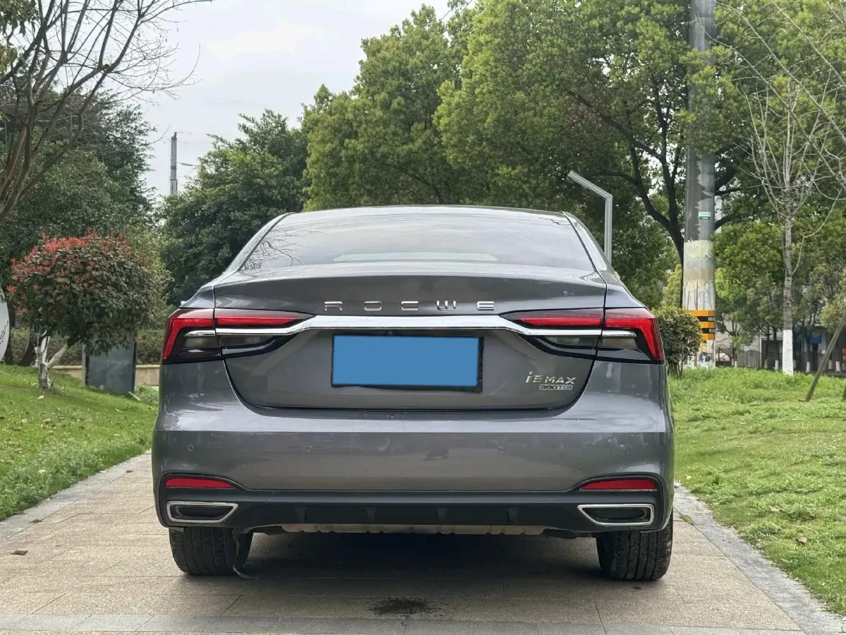 2020 Roewe i6 MAX 1.5T 173HP L4 7DCT,autocango,china used car exporter,china ev exporter,chinese used car exporter,chinese used ev exporter