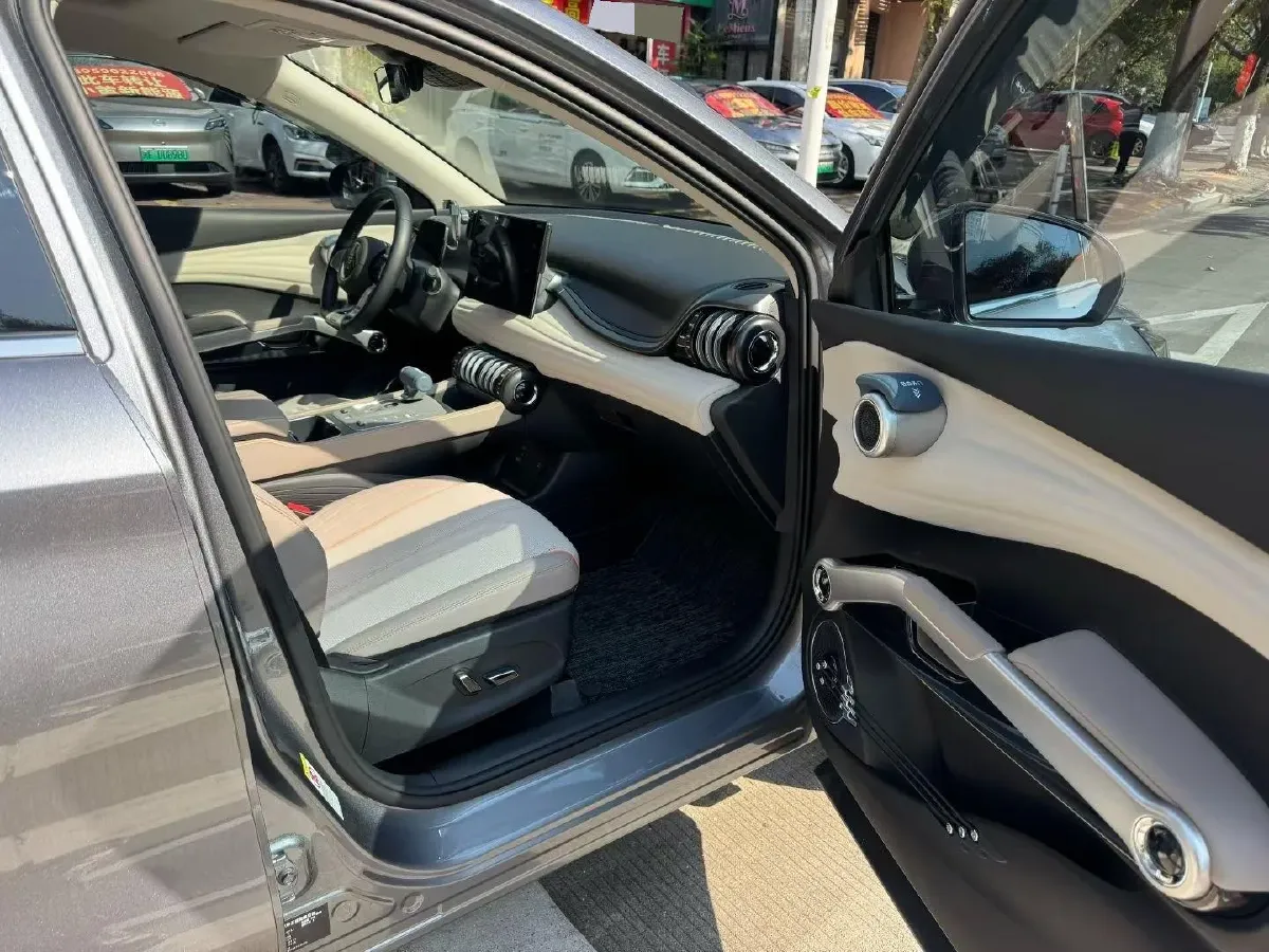 2023 BYD Yuan Plus BEV 60.48KWH,autocango,china used car exporter,china ev exporter,chinese used car exporter,chinese used ev exporter