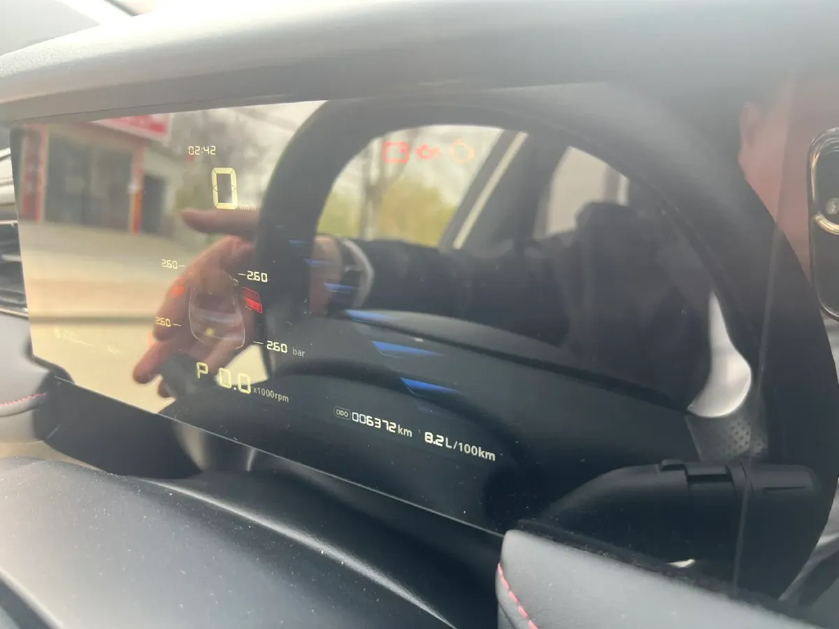 2023 Roewe i5 1.5L 129HP L4 CVT,autocango,china used car exporter,china ev exporter,chinese used car exporter,chinese used ev exporter