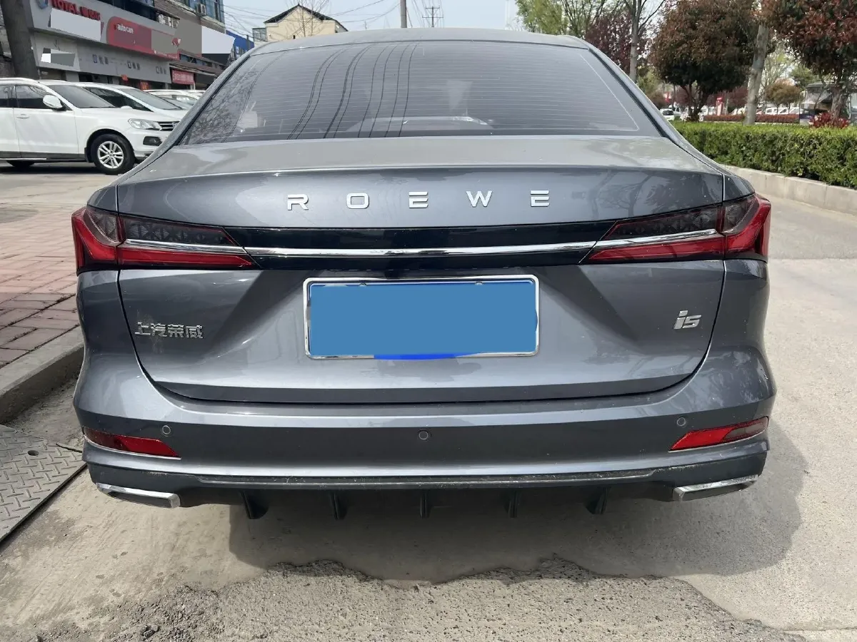 2023 Roewe i5 1.5L 129HP L4 CVT,autocango,china used car exporter,china ev exporter,chinese used car exporter,chinese used ev exporter