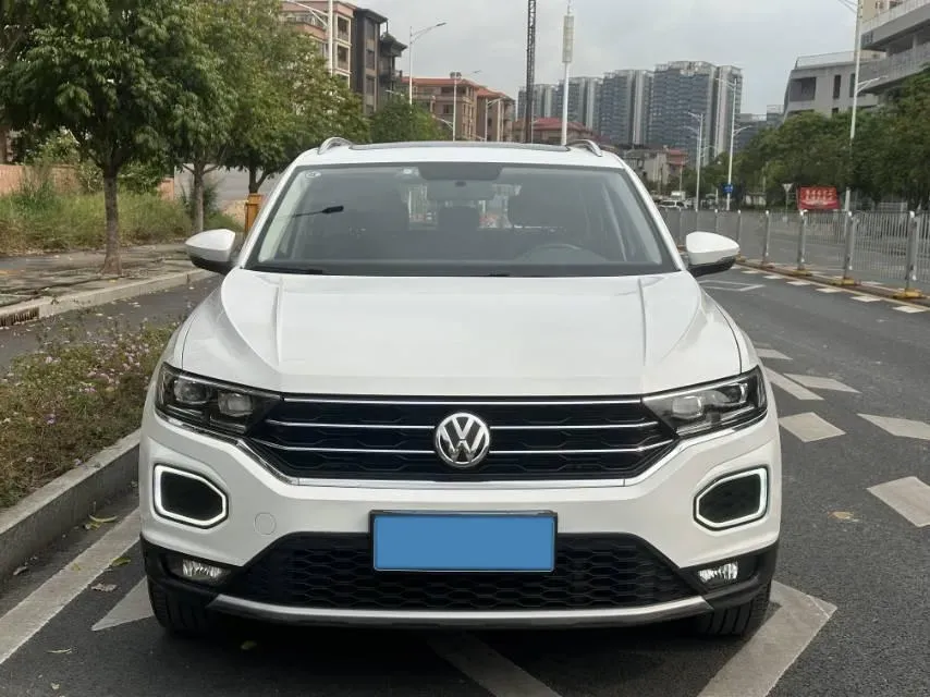 2020 Volkswagen T-Roc 1.4T 150HP L4 7DCT,autocango,china used car exporter,china ev exporter,chinese used car exporter,chinese used ev exporter