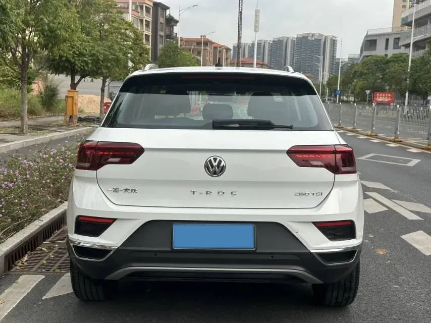 2020 Volkswagen T-Roc 1.4T 150HP L4 7DCT,autocango,china used car exporter,china ev exporter,chinese used car exporter,chinese used ev exporter