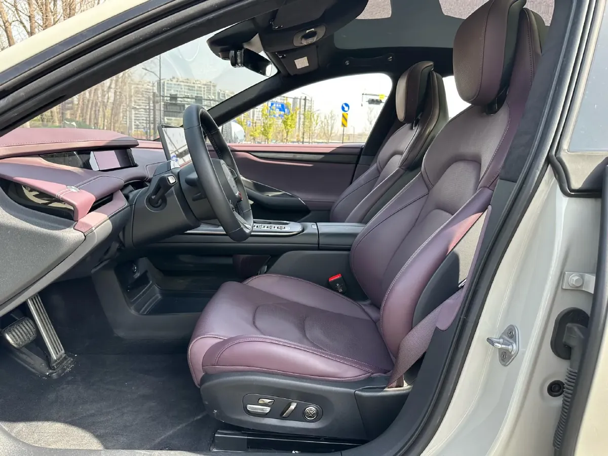 2024 MI SU7 BEV 101KWH,autocango,china used car exporter,china ev exporter,chinese used car exporter,chinese used ev exporter