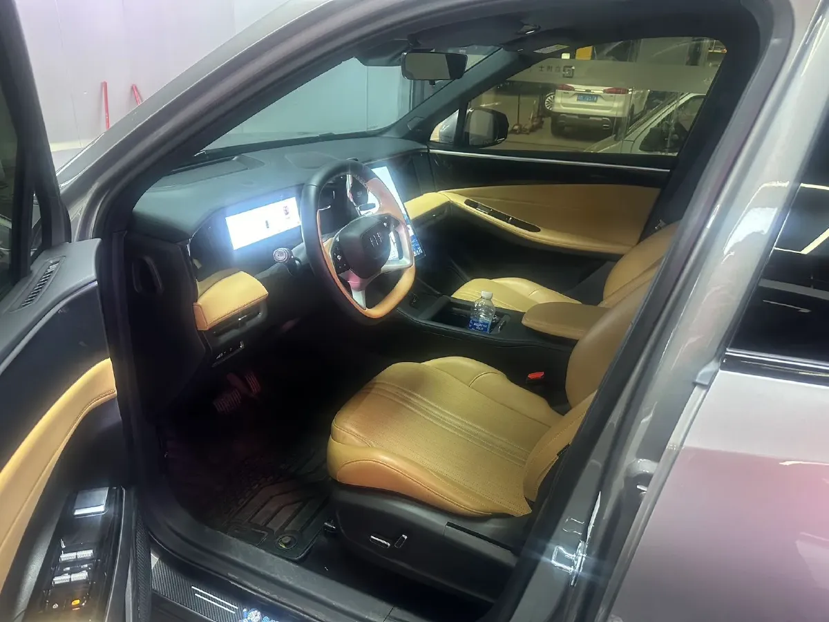2024 Geely Galaxy L7 1.5T 163HP L4 3DHT PHEV 18.7KWH,autocango,china used car exporter,china ev exporter,chinese used car exporter,chinese used ev exporter