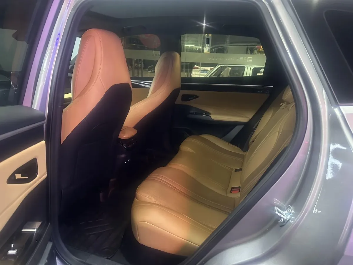 2024 Geely Galaxy L7 1.5T 163HP L4 3DHT PHEV 18.7KWH,autocango,china used car exporter,china ev exporter,chinese used car exporter,chinese used ev exporter