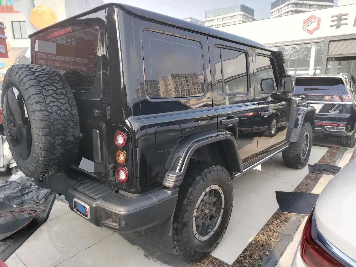 2025 212 212 T01 2.0T 252HP L4 8AT,autocango,china used car exporter,china ev exporter,chinese used car exporter,chinese used ev exporter