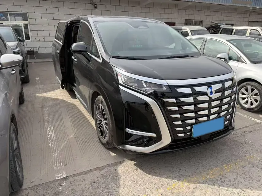 2024 Denza D9 1.5T 139HP L4 E-CVT PHEV 40KWH,autocango,china used car exporter,china ev exporter,chinese used car exporter,chinese used ev exporter