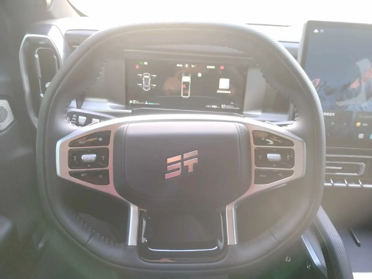 2025 Jetour Traveller 1.5T 184HP L4 7DCT,autocango,china used car exporter,china ev exporter,chinese used car exporter,chinese used ev exporter