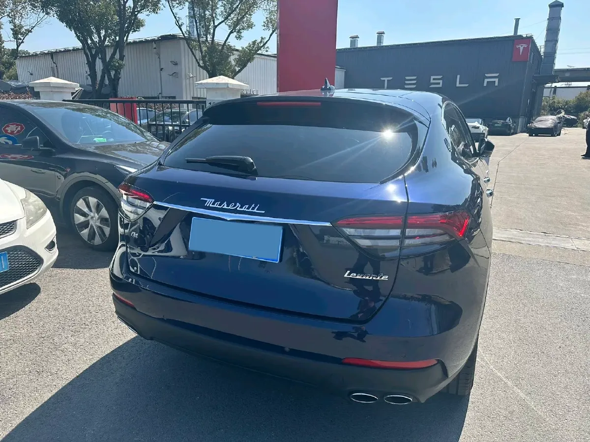 2019 Maserati Levante 3.0T 350HP V6 8AT,autocango,china used car exporter,china ev exporter,chinese used car exporter,chinese used ev exporter