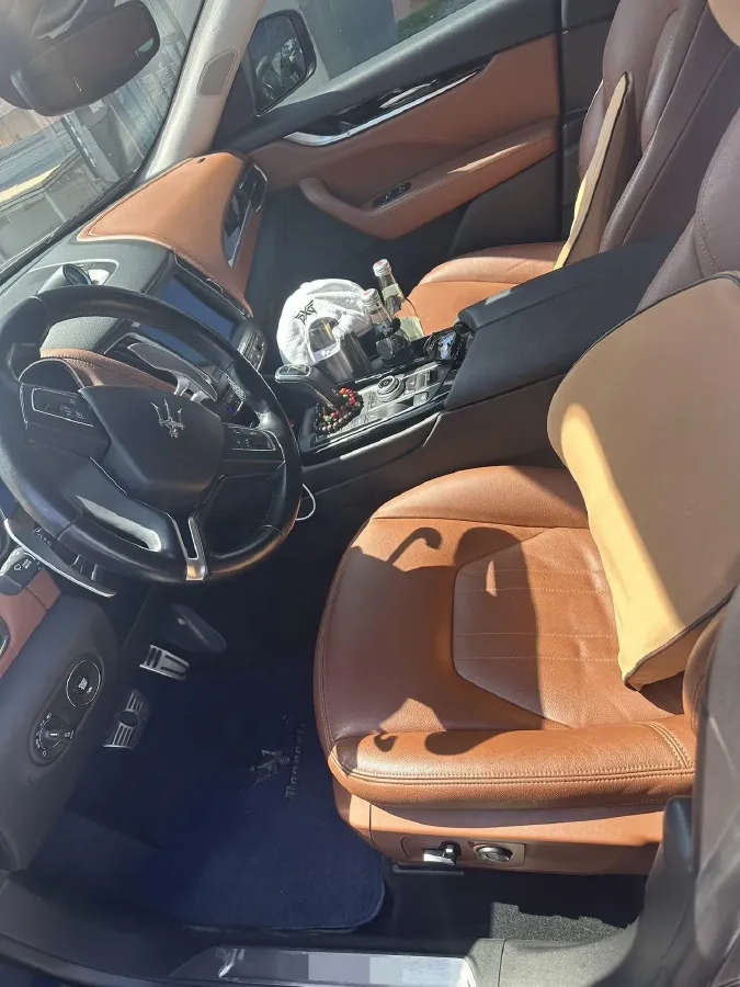 2019 Maserati Levante 3.0T 350HP V6 8AT,autocango,china used car exporter,china ev exporter,chinese used car exporter,chinese used ev exporter