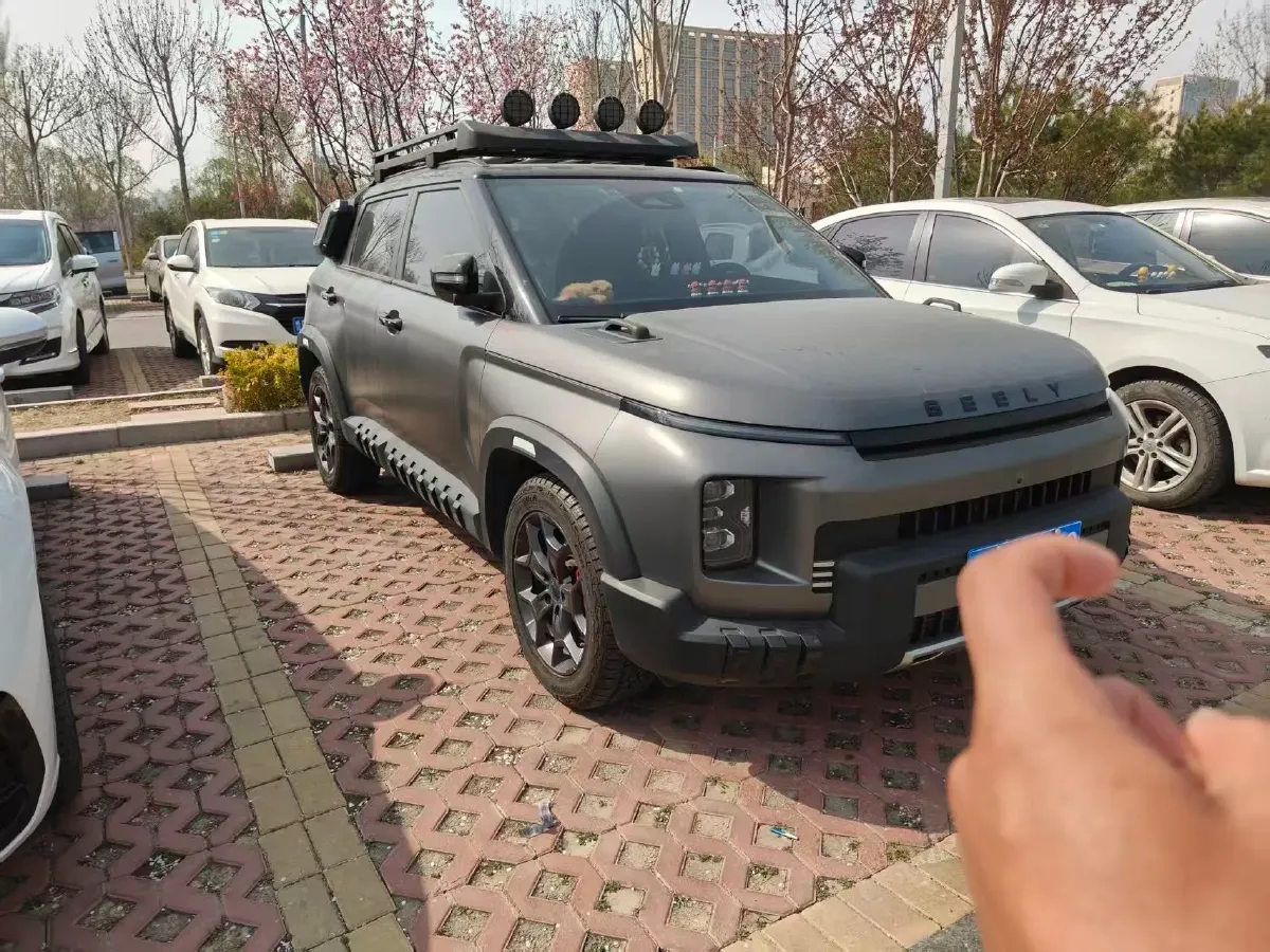 2025 Geely Cowboy 1.5T 181HP L4 7DCT,autocango,china used car exporter,china ev exporter,chinese used car exporter,chinese used ev exporter