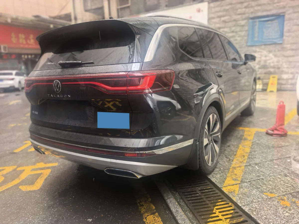 2023 Volkswagen Talagon 2.0T 220HP L4 7DCT,autocango,china used car exporter,china ev exporter,chinese used car exporter,chinese used ev exporter