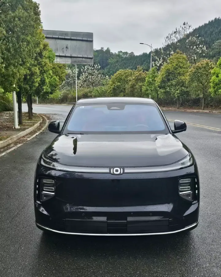 2025 ChangAn QiYuan Q07 1.5T 150HP L4 E-CVT PHEV,autocango,china used car exporter,china ev exporter,chinese used car exporter,chinese used ev exporter