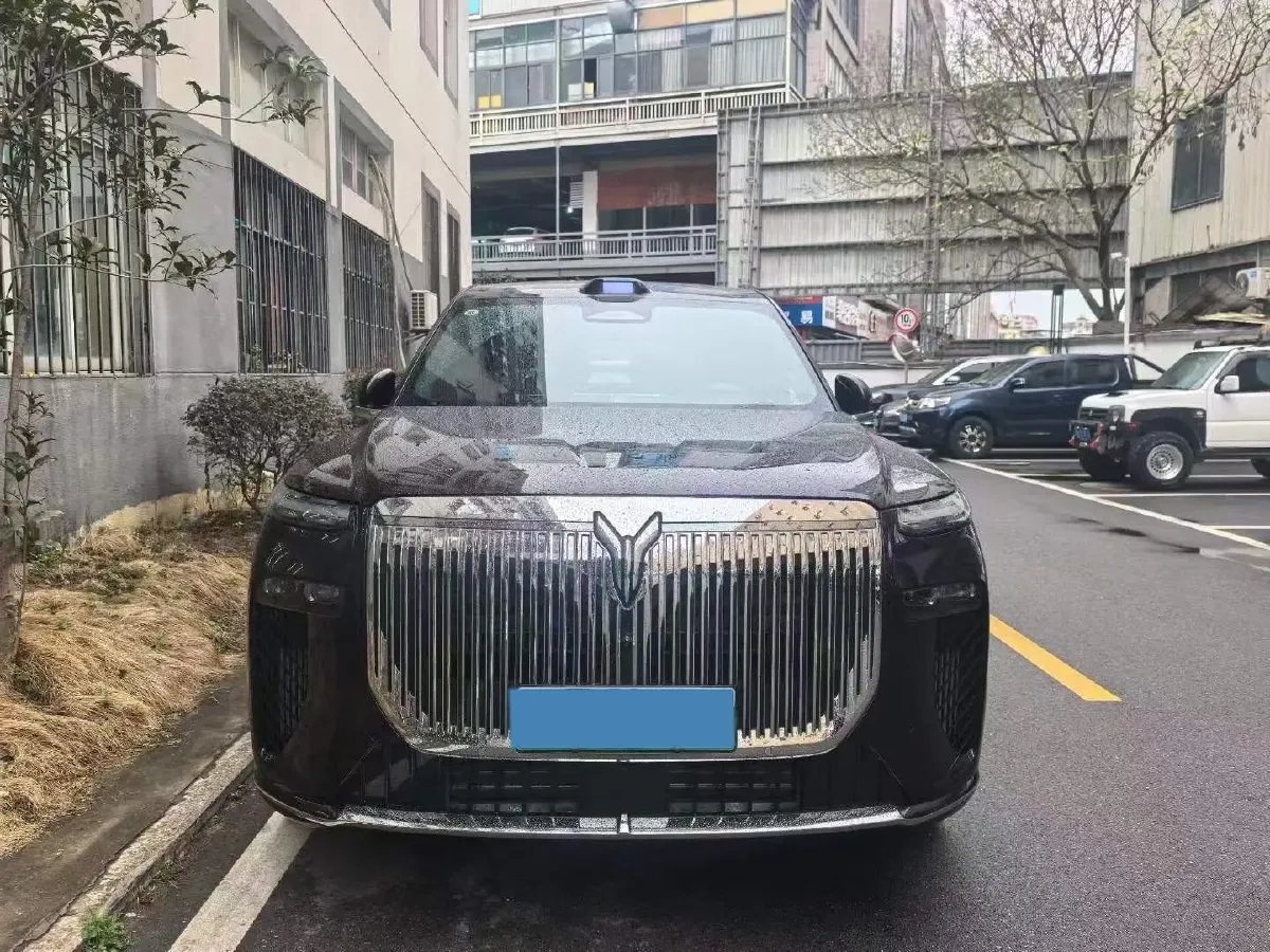 2026 Voyah 9L 1.5T 150HP L4 PHEV,autocango,china used car exporter,china ev exporter,chinese used car exporter,chinese used ev exporter
