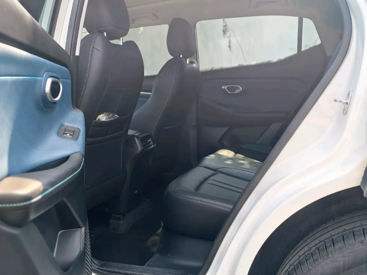 2023 GAC Trumpchi GS3 1.5T 177HP L4 7DCT,autocango,china used car exporter,china ev exporter,chinese used car exporter,chinese used ev exporter