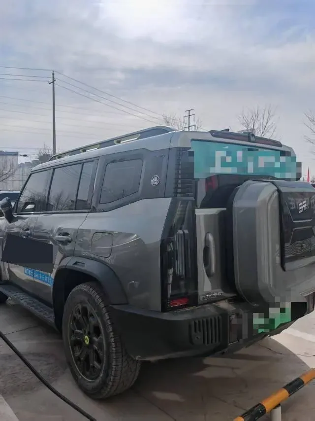2024 Jetour ShanHai TravellerC-DM 1.5T 156HP L4 3DHT PHEV 43.24KWH,autocango,china used car exporter,china ev exporter,chinese used car exporter,chinese used ev exporter