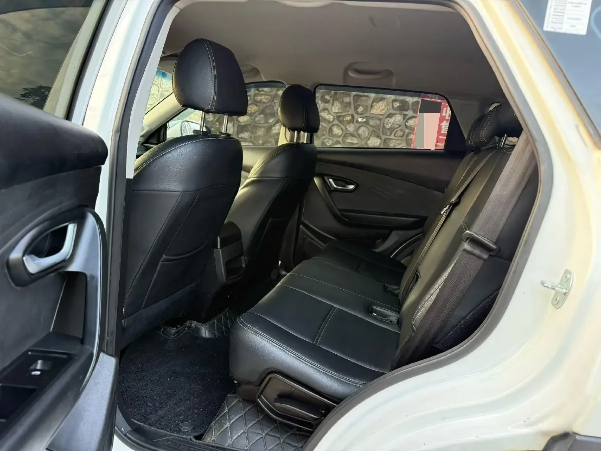 2020 Jetour X70M 1.5T 156HP L4 6MT,autocango,china used car exporter,china ev exporter,chinese used car exporter,chinese used ev exporter