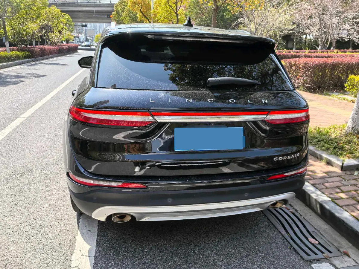 2022 Lincoln Corsair 2.0T 245HP L4 8AT,autocango,china used car exporter,china ev exporter,chinese used car exporter,chinese used ev exporter