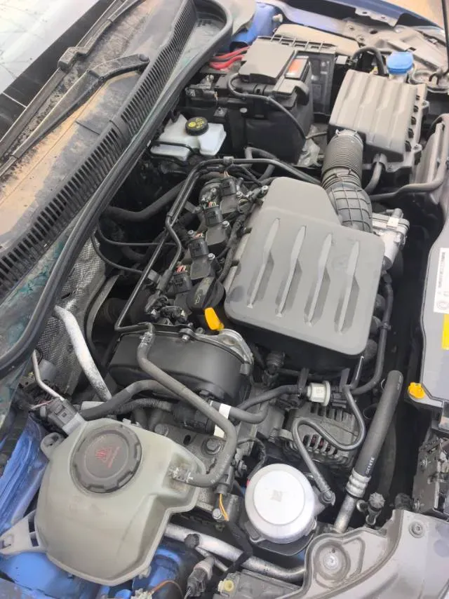 2019 Volkswagen Polo 1.5L 113HP L4 6AT,autocango,china used car exporter,china ev exporter,chinese used car exporter,chinese used ev exporter