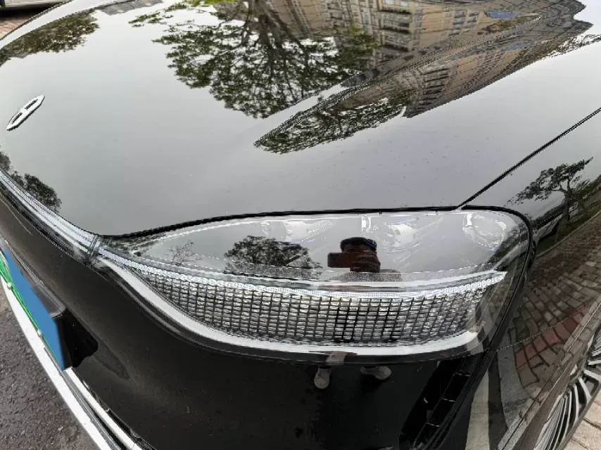 2025 AITO AITO M9 REEV 160HP REEV 52KWH,autocango,china used car exporter,china ev exporter,chinese used car exporter,chinese used ev exporter