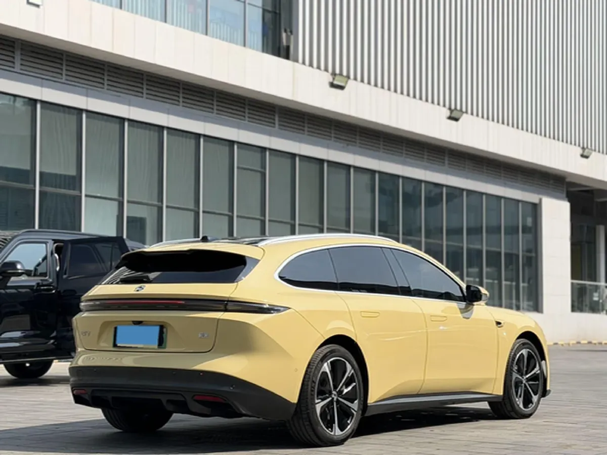 2024 NIO ET5T BEV 75KWH,autocango,china used car exporter,china ev exporter,chinese used car exporter,chinese used ev exporter