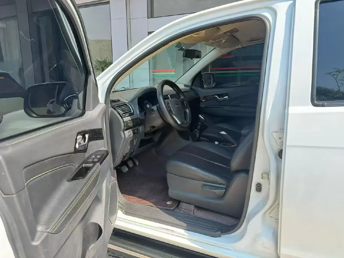 2020 Isuzu LingTuo 2.5T 150HP L4 6MT,autocango,china used car exporter,china ev exporter,chinese used car exporter,chinese used ev exporter