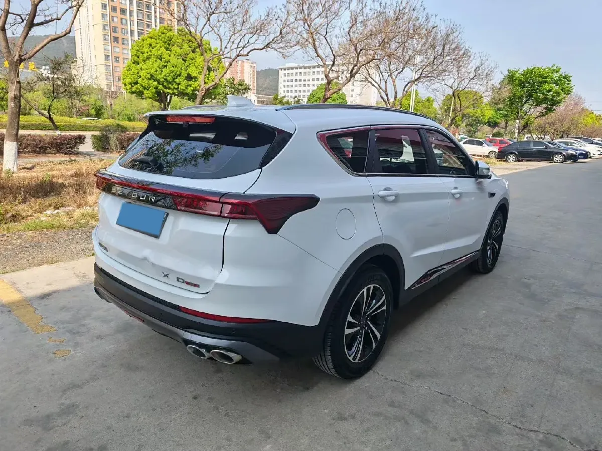 2021 Haval H6 Coupe 1.5T 169HP L4 7DCT,autocango,china used car exporter,china ev exporter,chinese used car exporter,chinese used ev exporter
