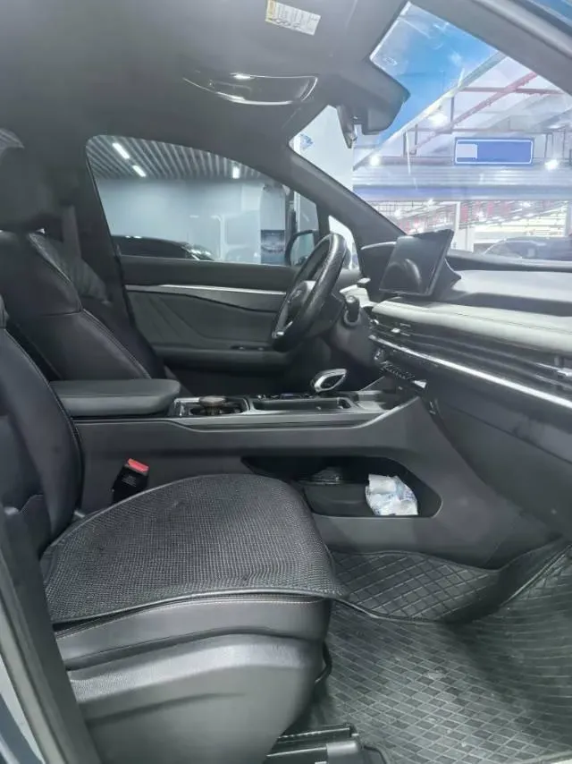 2023 Geely Okavango L 2.0T 218HP L4 7DCT,autocango,china used car exporter,china ev exporter,chinese used car exporter,chinese used ev exporter