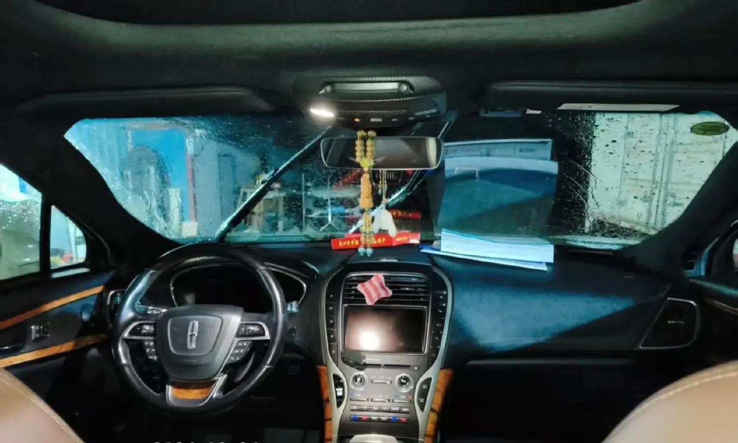 2019 Lincoln Nautilus 2.7T 329HP V6 8AT,autocango,china used car exporter,china ev exporter,chinese used car exporter,chinese used ev exporter