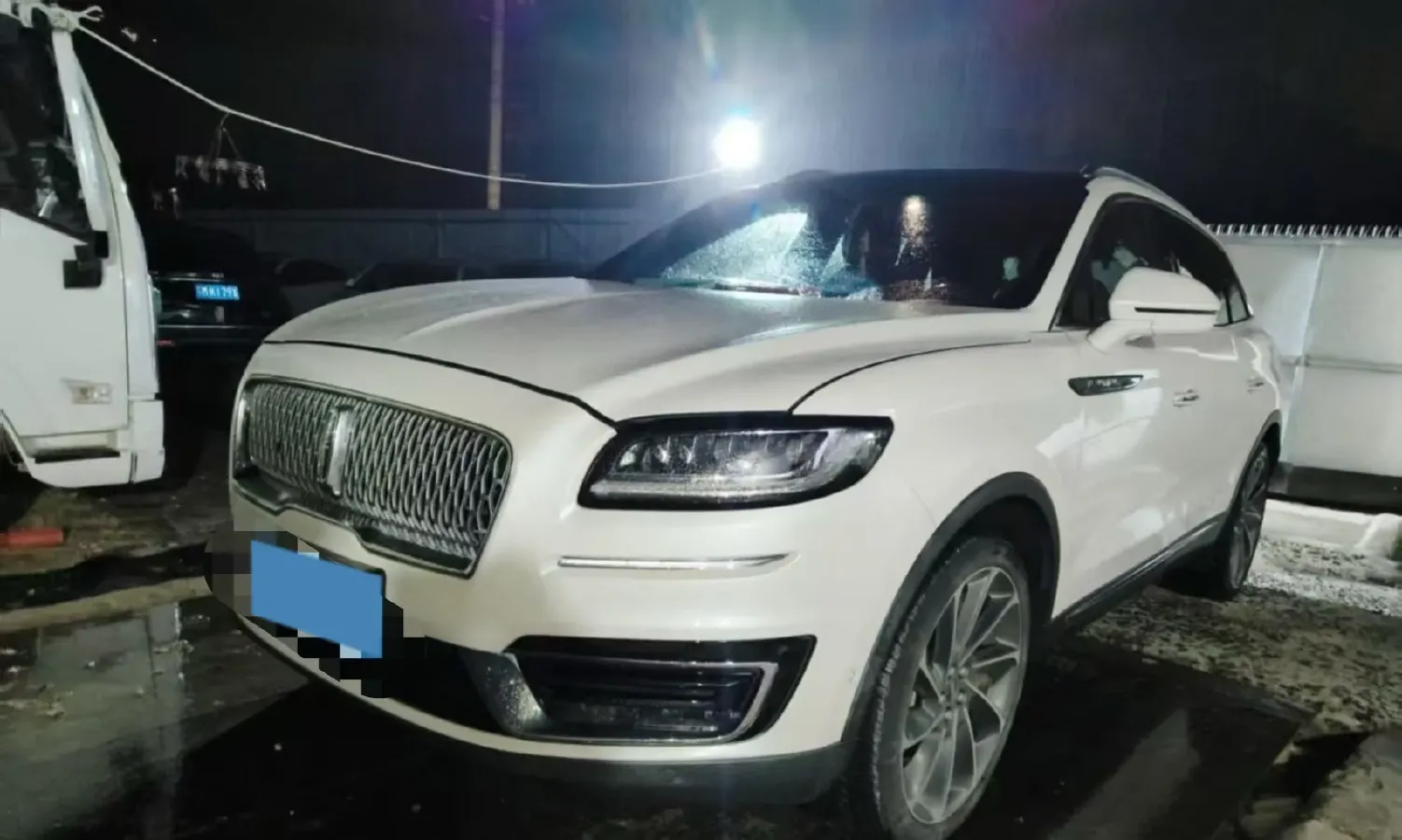 2019 Lincoln Nautilus 2.7T 329HP V6 8AT,autocango,china used car exporter,china ev exporter,chinese used car exporter,chinese used ev exporter