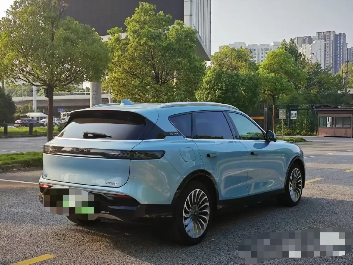 2021 Voyah FREE Range Extended 109HP REEV 33KWH,autocango,china used car exporter,china ev exporter,chinese used car exporter,chinese used ev exporter
