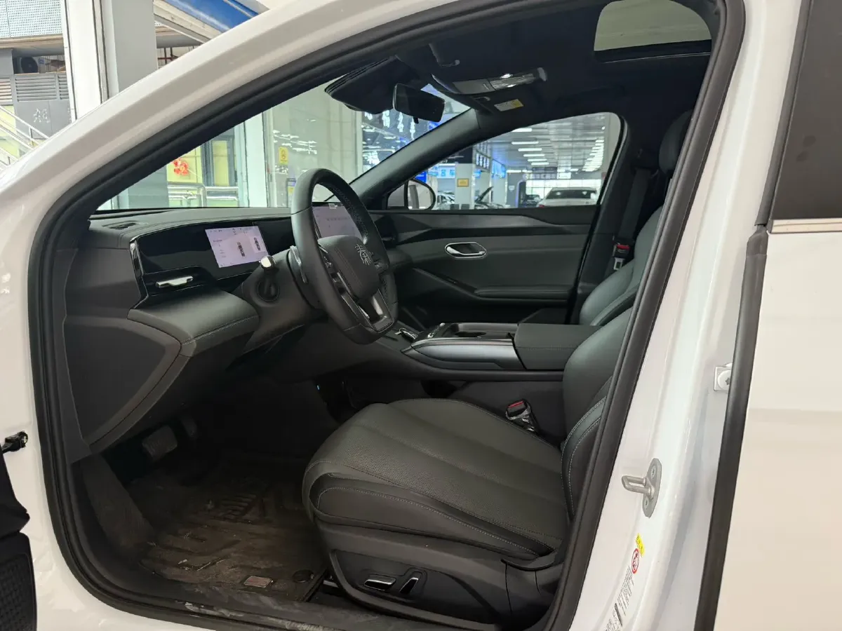 2025 BYD QinL BEV,autocango,china used car exporter,china ev exporter,chinese used car exporter,chinese used ev exporter