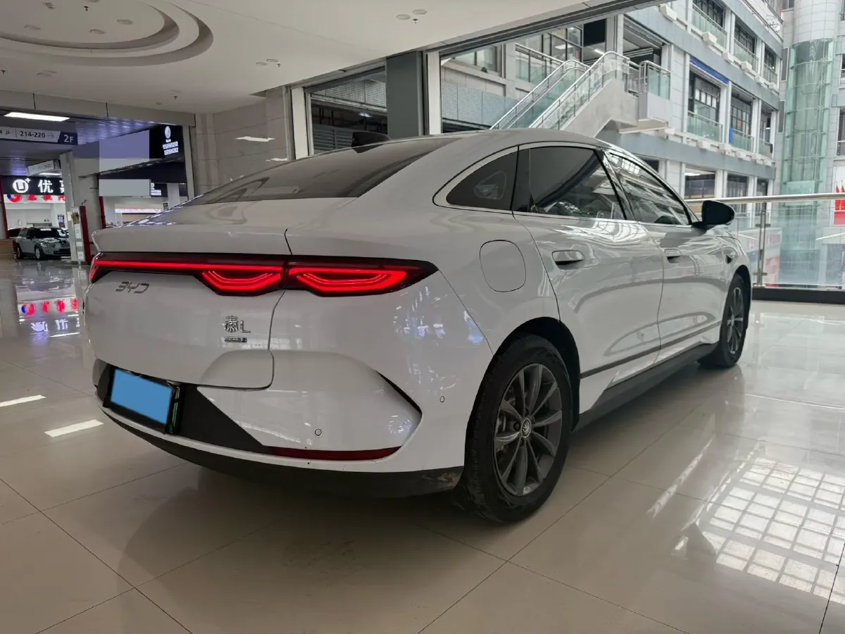 2025 BYD QinL BEV,autocango,china used car exporter,china ev exporter,chinese used car exporter,chinese used ev exporter