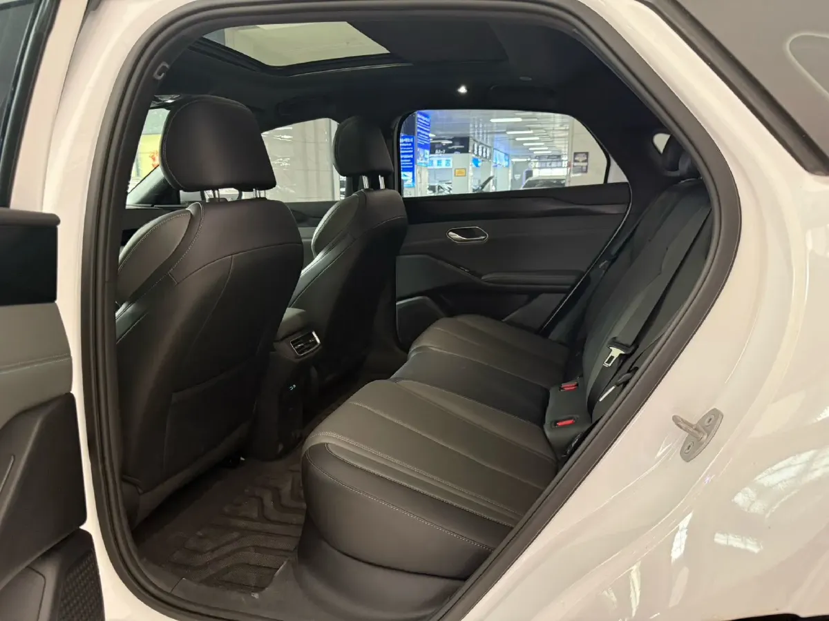 2025 BYD QinL BEV,autocango,china used car exporter,china ev exporter,chinese used car exporter,chinese used ev exporter